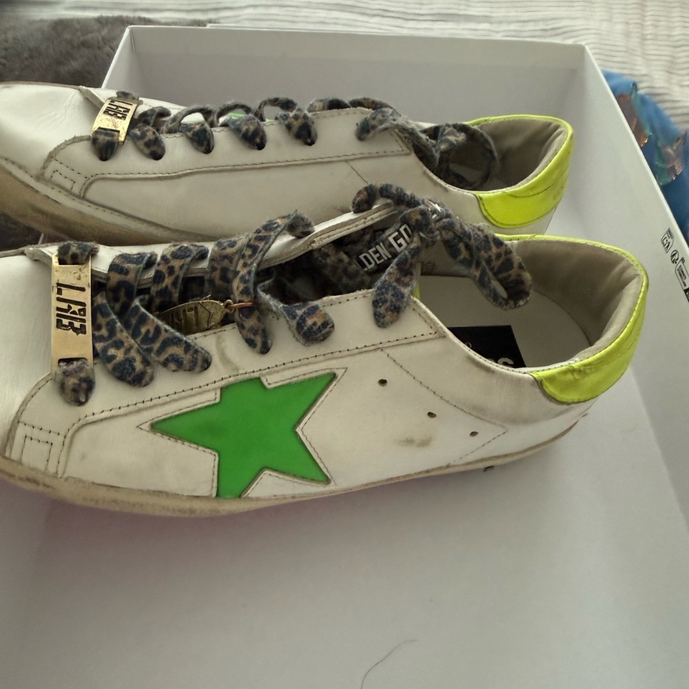 Golden Goose 37 - white and Green Sneakers - Picture 2 of 8